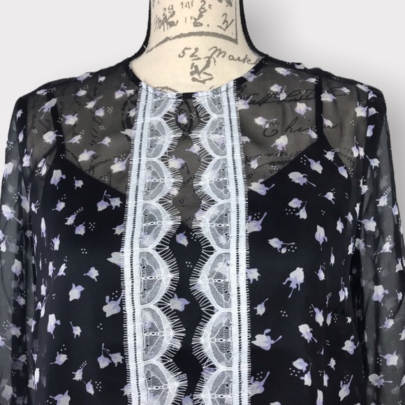 BLUGIRL FOLIES, Silk Chiffon Lace Trim Blouse with Inner Cami, Size 8 - Picture 12 of 16